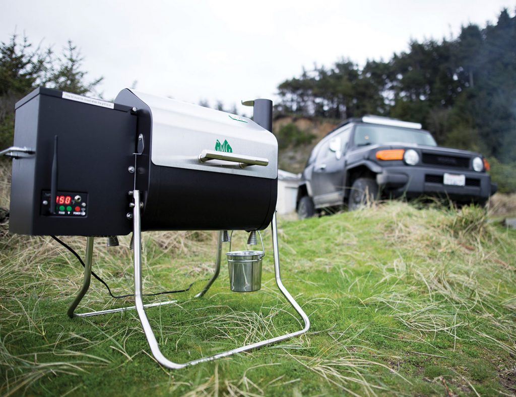 10 Handiest Tailgate Grills — Bring Some Flavor to Your Pre-Match Gatherings!