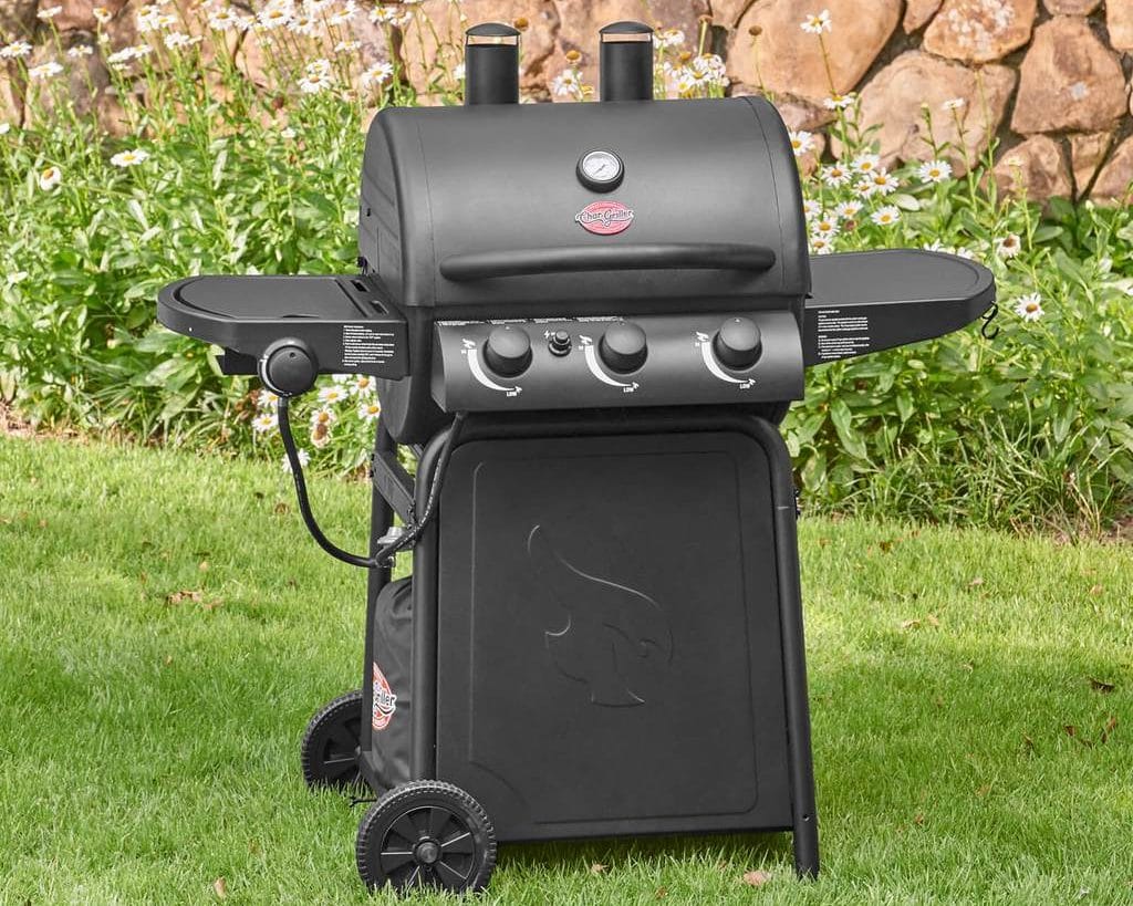 Top Six 3-Burner Gas Grills – Reviews and Buying Guide