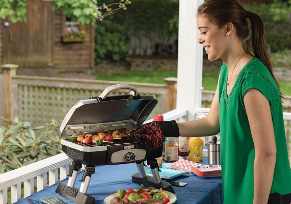 10 Best Grills For Apartment Balcony - You Can Grill In The Apartment!
