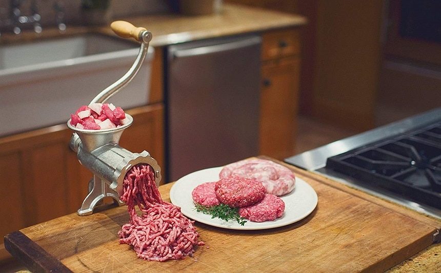 8 Most Reliable Manual Meat Grinders - Reviews and Buying Guide