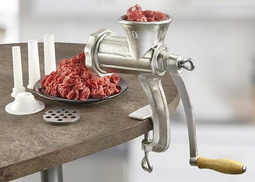 8 Most Reliable Manual Meat Grinders - Reviews and Buying Guide