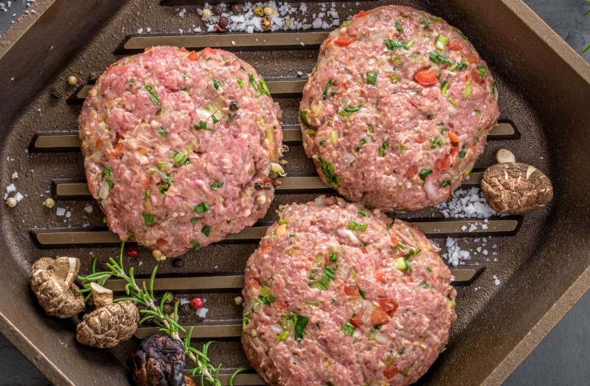 8 Best Meat Brands for Making Tasty and Juicy Burgers