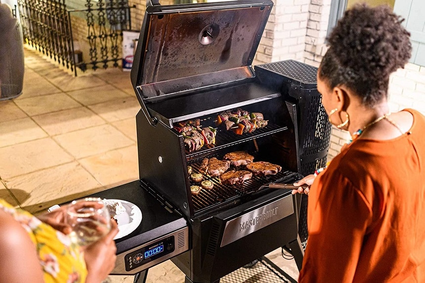 6 Best Charcoal Grills under $500 — Long-Lasting, Functional, and Reliable