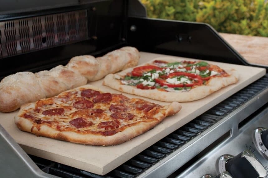 6 Excellent Pizza Stones for Grill - Add New Flavor to Favorite Food